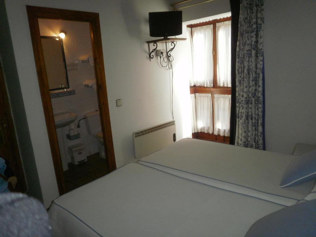 Hostal la posada de Zocodover Toledo Quarto foto
